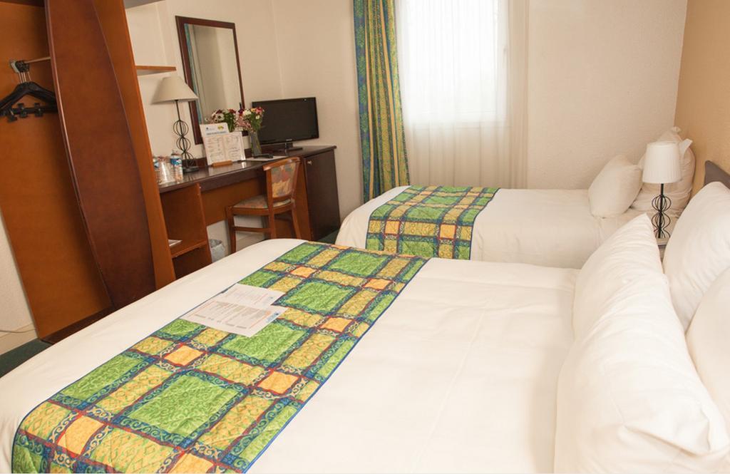Hotel Air Plus Orly Zimmer foto