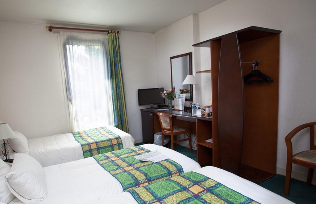 Hotel Air Plus Orly Zimmer foto