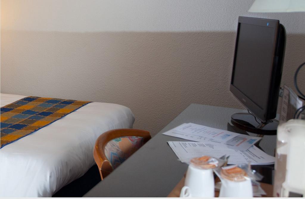 Hotel Air Plus Orly Zimmer foto