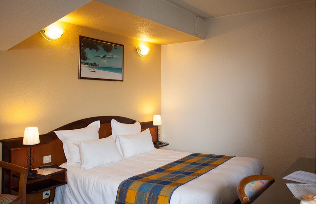 Hotel Air Plus Orly Zimmer foto